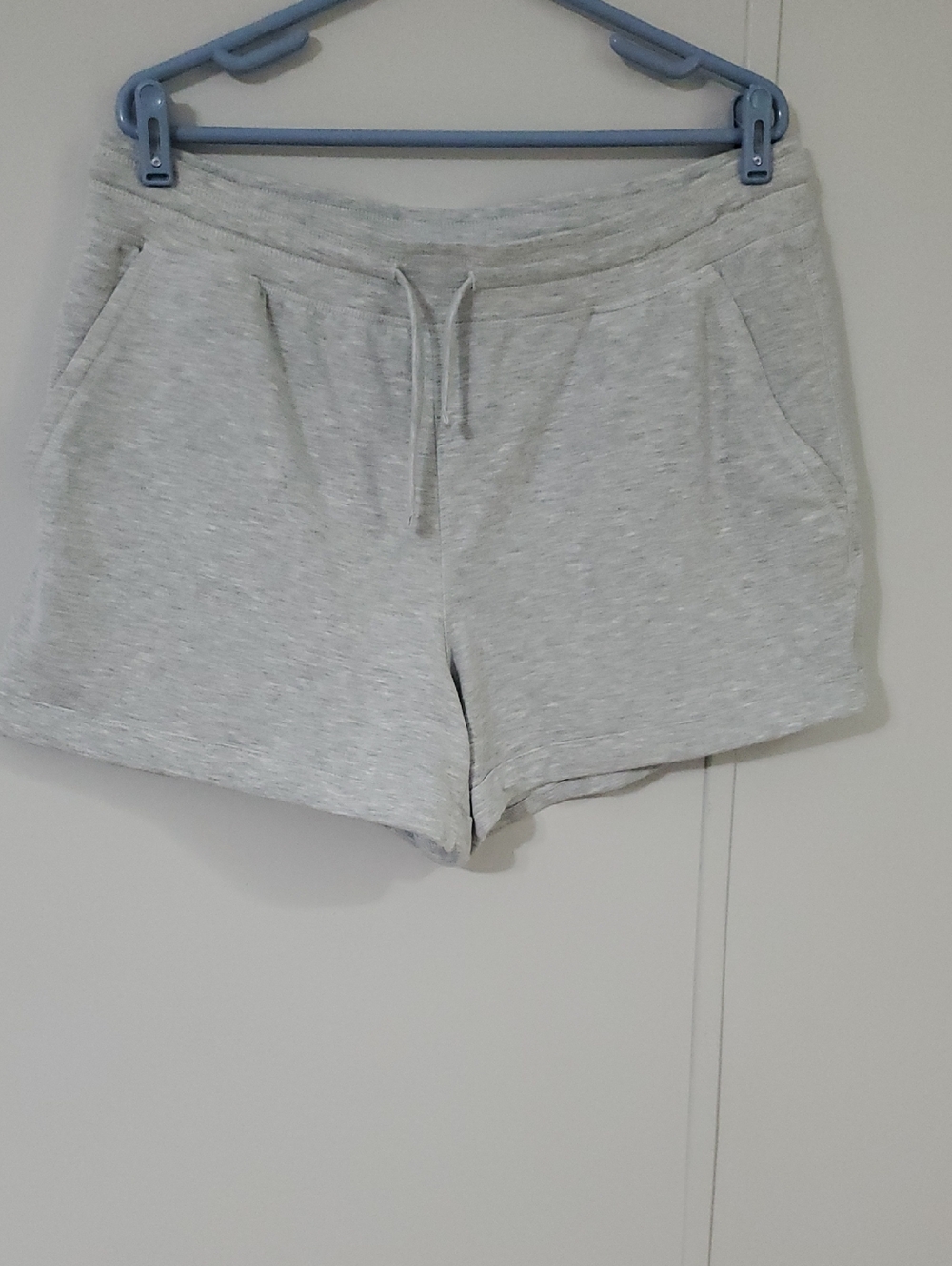 Comfort Women’s Drawstring Lounge Shorts - Light Heather Gray XL